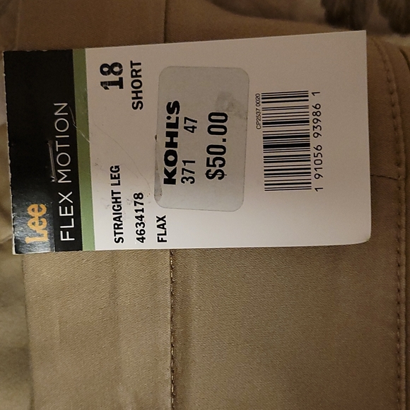 🆕️🎈Lee Relaxed Fit Straight Leg Midrise Women's Pants Size 18 Short - Picture 11 of 11
